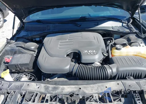 2017 Dodge Charger Sxt Rwd from USA, damaged, VIN 2C3CDXHGXHH638697